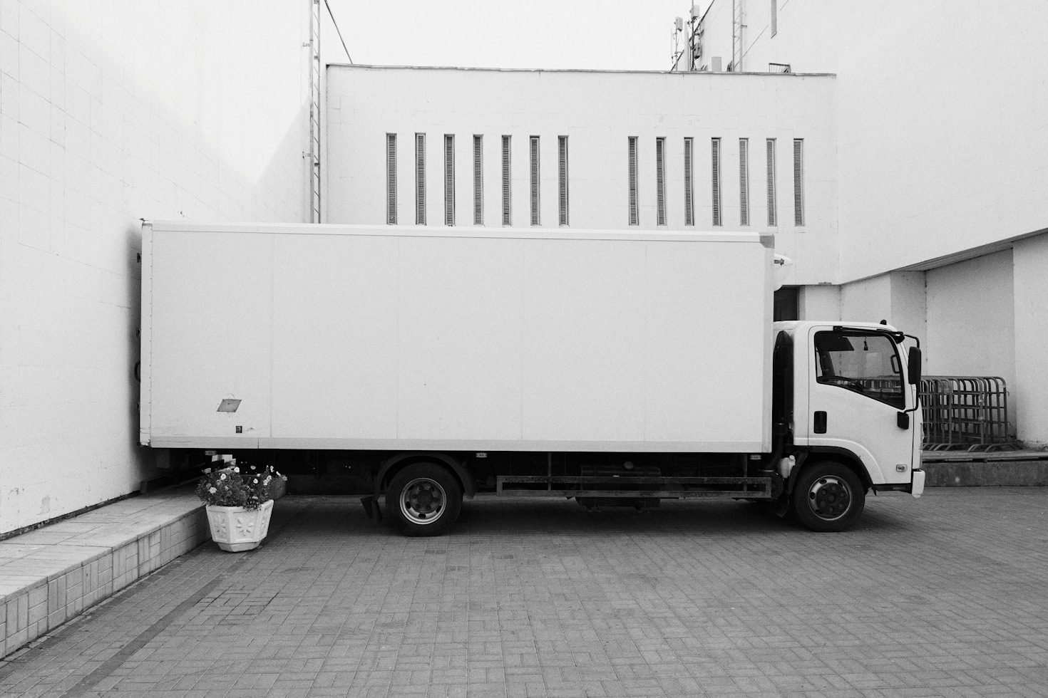 Jak Scania z podwójną osią napędową zmienia rynek